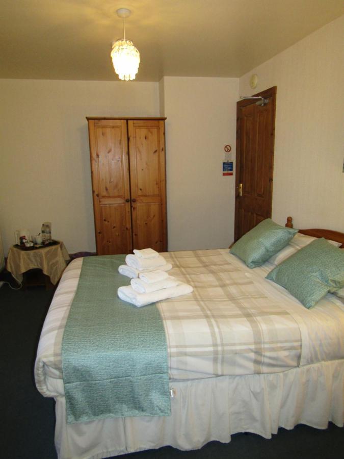 The Belted Will Inn Farlam Bagian luar foto