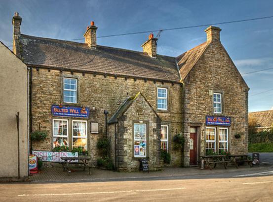 The Belted Will Inn Farlam Bagian luar foto